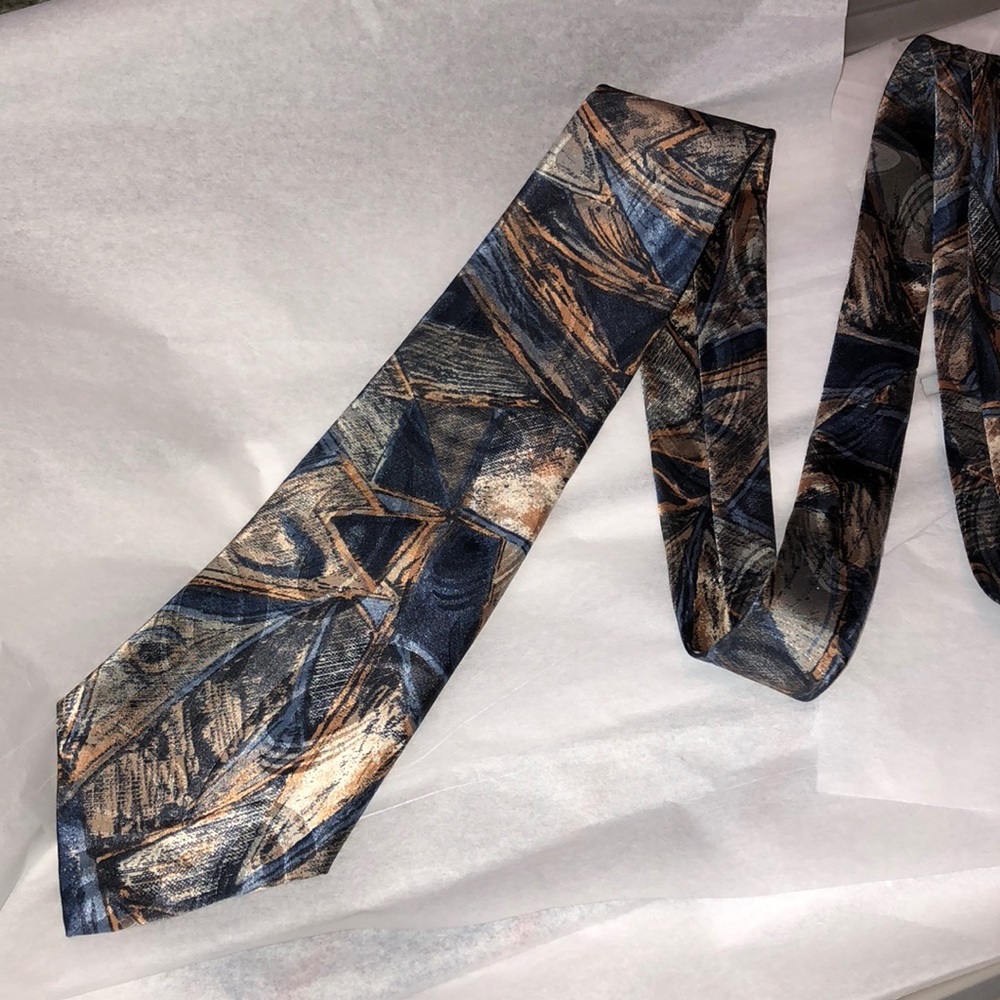Men’s Abstract tie by Prologue